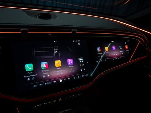 New 2026 Mercedes-Benz E 53 AMG e 4MATIC Sedan image 20