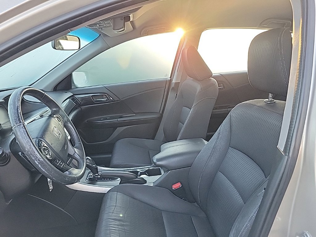 Used 2013 Honda Accord Sport image 6
