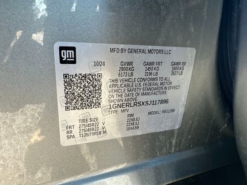 Used 2025 Chevrolet Traverse RS w/ LPO, Floor Liner Package image 31