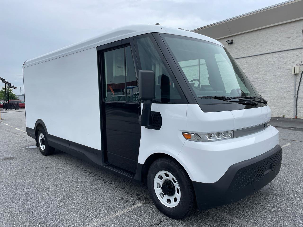 Used 2024 Chevrolet Brightdrop 600 w/ Commercial Equipment Package AWD/4WD image 4