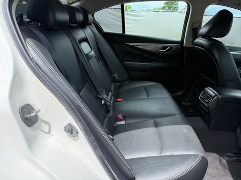 Used 2015 INFINITI Q50 Premium w/ Navigation Package RWD image 20