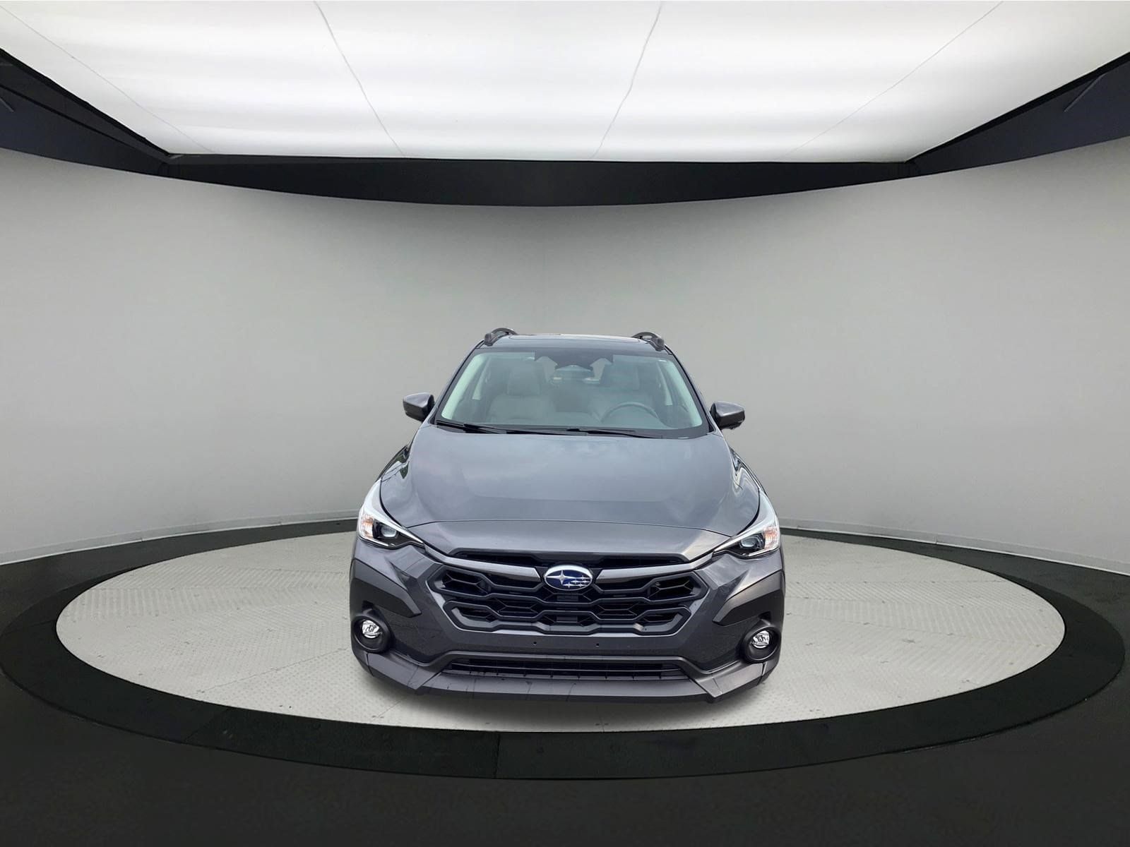 Used 2024 Subaru Crosstrek 2.0i Premium AWD/4WD image 3