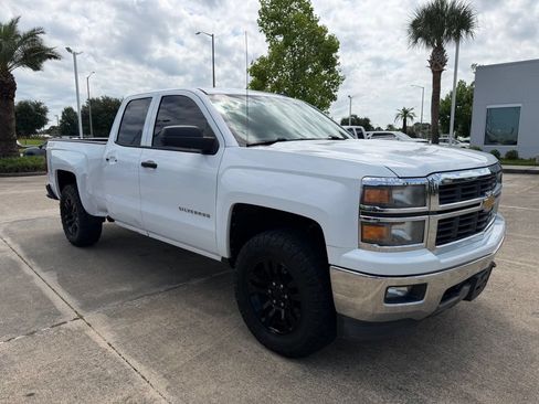 Used 2014 Chevrolet Silverado 1500 LT w/ LT Convenience Package AWD/4WD image 6