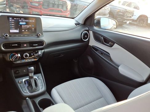 Used 2023 Hyundai Kona SEL FWD image 15