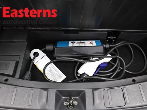 Used 2022 Mitsubishi Outlander LE image 9