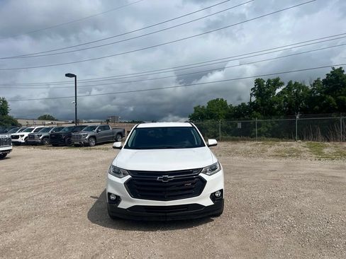 Used 2021 Chevrolet Traverse RS FWD image 3