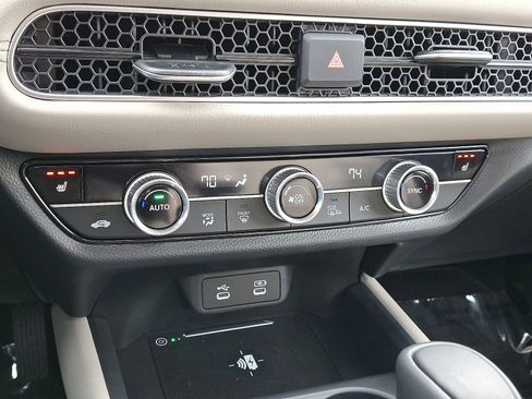 Certified 2026 Honda HR-V EX-L image 16