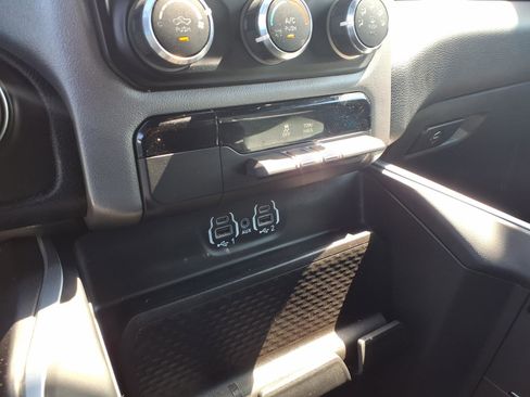 Used 2023 RAM 1500 Lone Star image 20