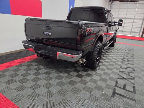 Used 2014 Ford F250 Lariat w/ Lariat Ultimate Package AWD/4WD image 19