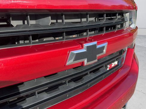 Used 2018 Chevrolet Silverado 1500 LT w/ All Star Edition AWD/4WD image 25