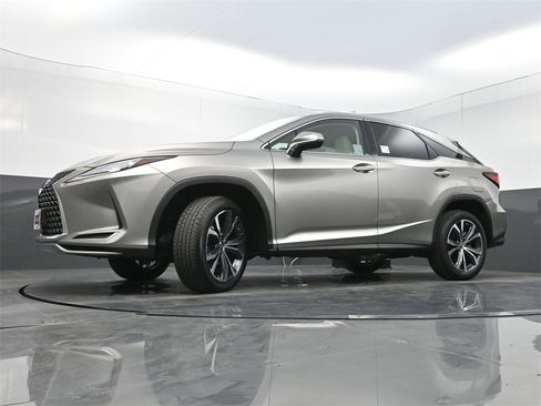Used 2022 Lexus RX 350 FWD w/ Premium Package image 28