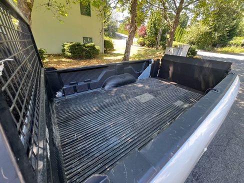 Used 2011 RAM 1500 Classic SLT RWD image 10