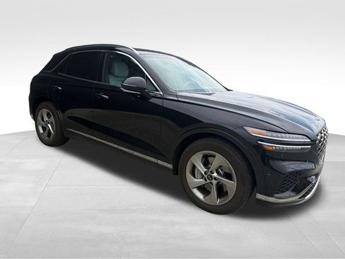 Used 2026 Genesis GV70 2.5T Advanced AWD/4WD image 7