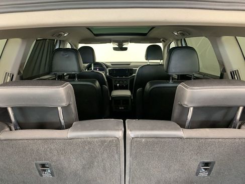 Used 2021 Volkswagen Atlas SEL R-Line image 14