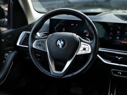 Certified 2024 BMW X7 xDrive40i image 27