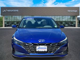 Used 2022 Hyundai Elantra SEL w/ Convenience + Premium Package FWD video 2