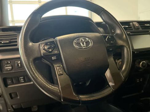 Used 2019 Toyota 4Runner TRD Off-Road Premium image 14