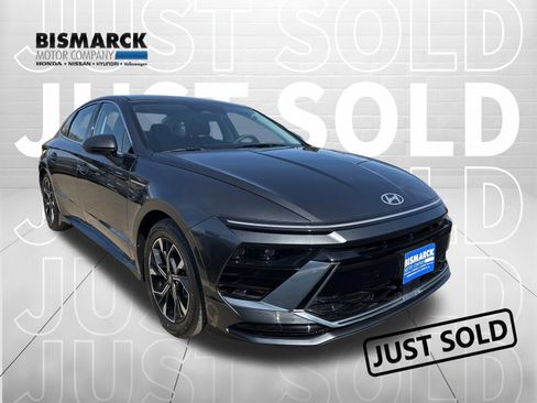 Used 2024 Hyundai Sonata SEL image 2