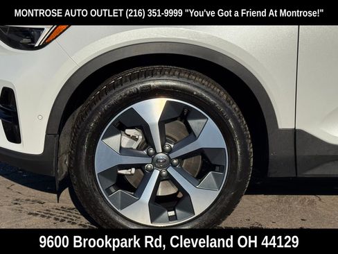 New 2026 Volvo XC40 B5 Plus w/ Protection Package Premier image 47