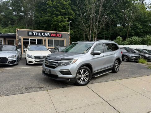 Used 2017 Honda Pilot EX-L image 1