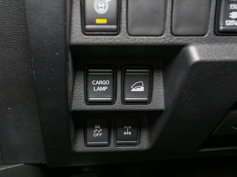 Used 2023 Nissan Frontier PRO-4X w/ Pro-4X Premium Package AWD/4WD image 32