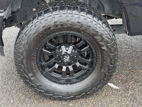 Used 2019 Ford F350 Platinum w/ Platinum Ultimate Package image 34