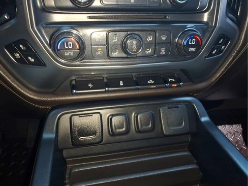 Used 2016 Chevrolet Silverado 1500 LTZ w/ Texas Edition RWD image 21