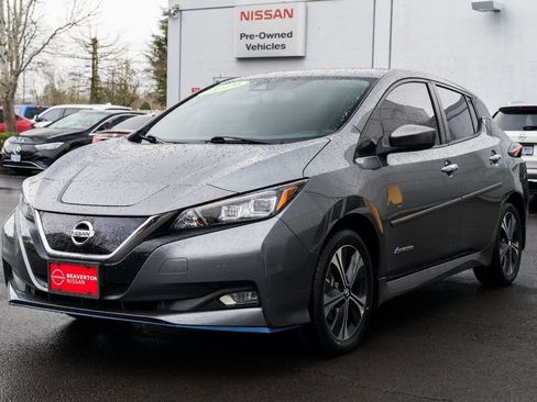 Used 2019 Nissan Leaf SV Plus w/ SV Plus Technology Package image 3