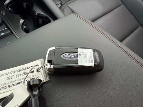 Used 2025 Ford Explorer Active w/ Active Comfort Package image 45