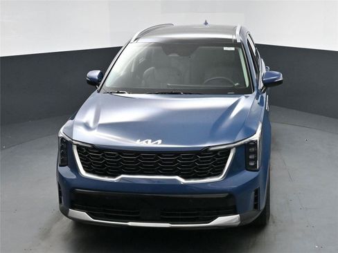 New 2026 Kia Sorento S w/ S Panoramic Sunroof Package image 13