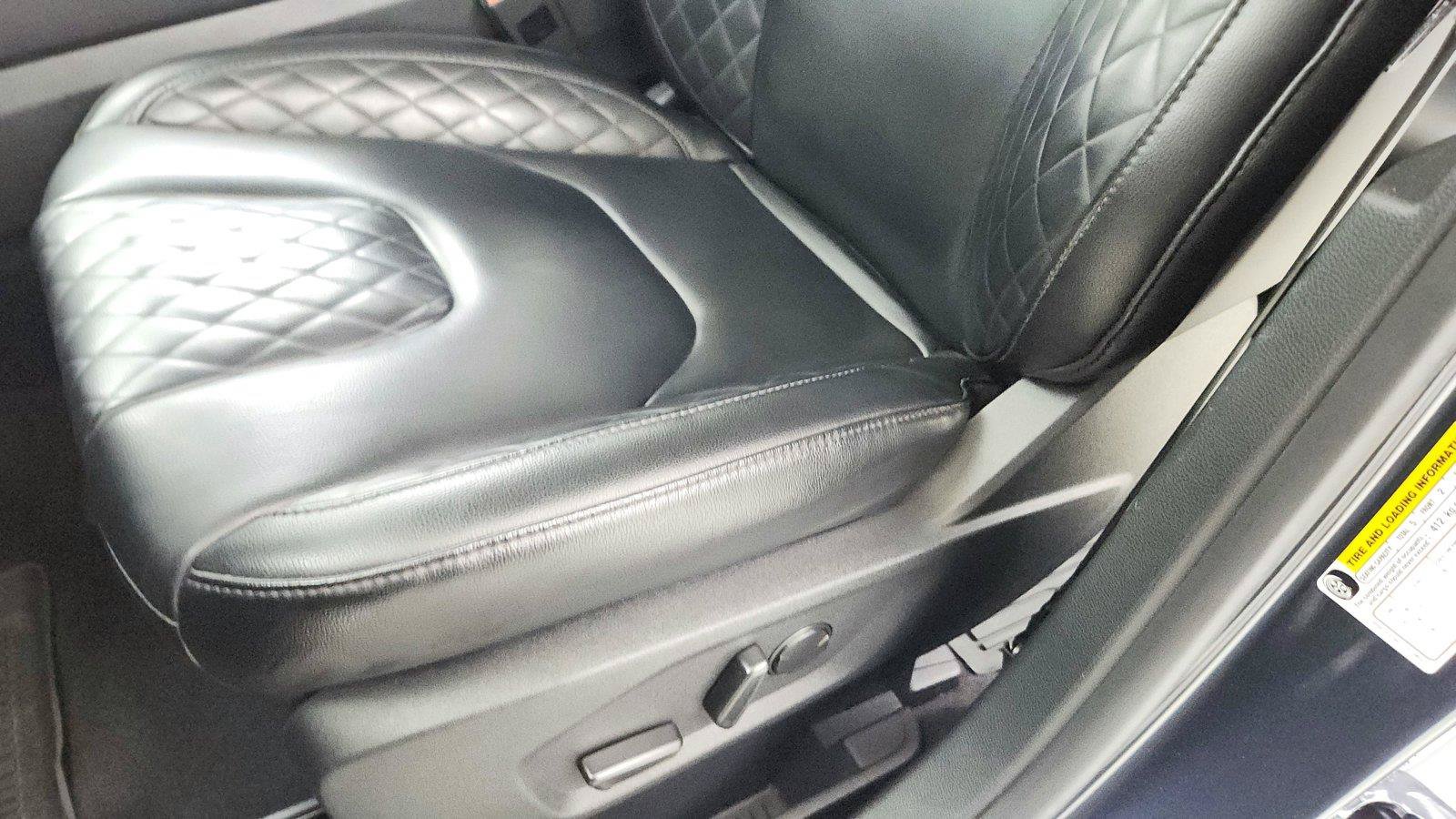 Used 2024 Ford Edge Titanium AWD/4WD image 17