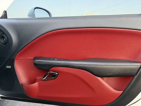 Used 2019 Dodge Challenger SRT Hellcat w/ Laguna Leather Package RWD image 29