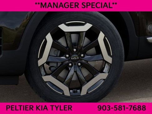 New 2025 Kia Telluride EX w/ EX Captain's Chair Package FWD image 10