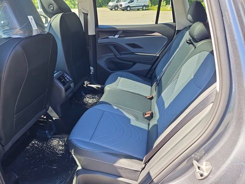 New 2026 Volkswagen Tiguan SE AWD/4WD image 20