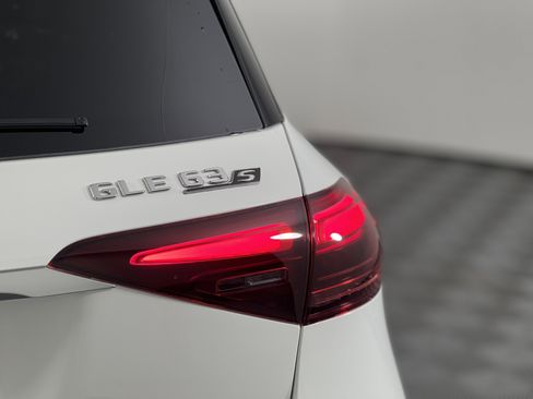 New 2026 Mercedes-Benz GLE 63 AMG S image 12