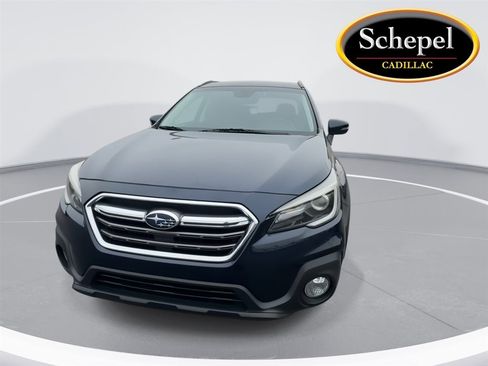 Used 2018 Subaru Outback 2.5i Touring w/ Popular Package #3 image 3