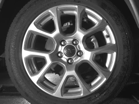 Used 2025 Jeep Compass Limited image 15