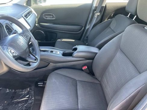 Used 2017 Honda HR-V EX image 20