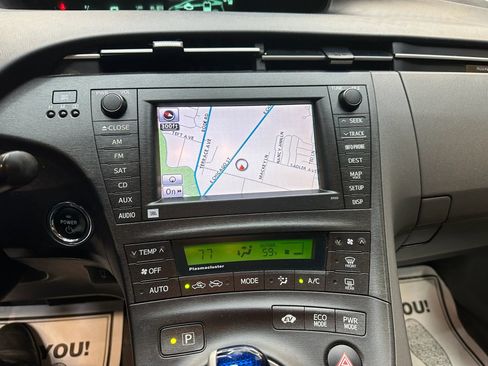 Used 2010 Toyota Prius Five FWD image 14
