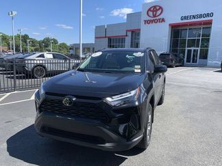 Used 2025 Toyota RAV4 LE AWD/4WD video 1