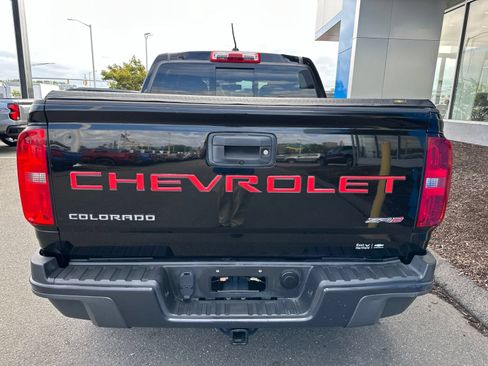 Used 2022 Chevrolet Colorado ZR2 AWD/4WD image 6