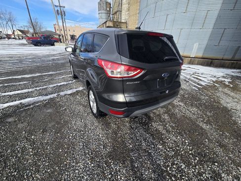 Used 2016 Ford Escape SE image 7