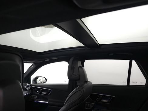 Certified 2026 Mercedes-Benz GLC 300 4MATIC image 25