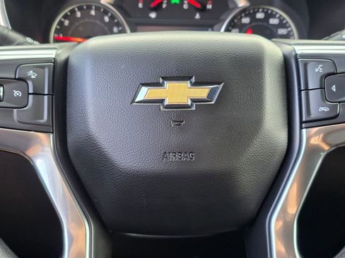 Used 2025 Chevrolet Blazer LT AWD/4WD image 26
