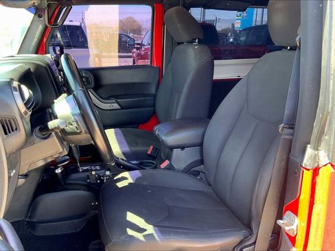 Used 2018 Jeep Wrangler Sport AWD/4WD image 8