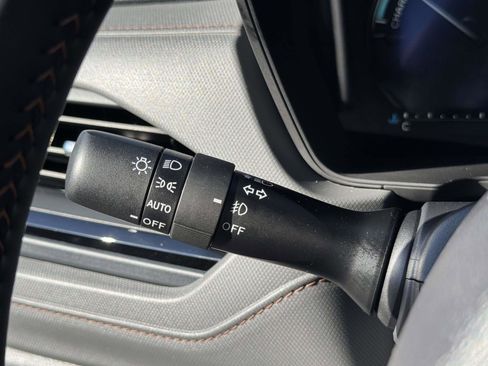 Certified 2025 Subaru Forester Sport w/ Popular Package image 25