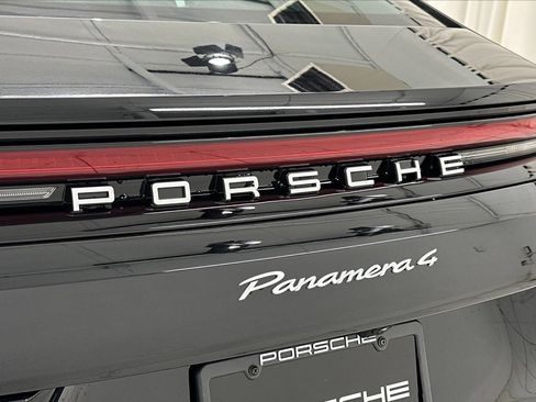 Certified 2025 Porsche Panamera 4 AWD/4WD image 51