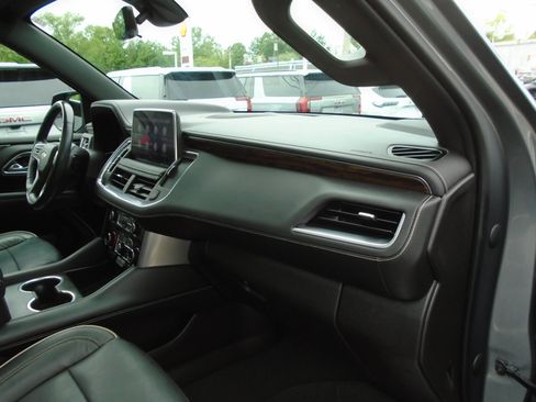 Certified 2021 Chevrolet Tahoe Premier w/ Premium Package AWD/4WD image 26