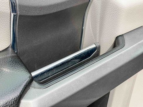 Used 2018 Ford F150 XLT w/ Equipment Group 301A Mid image 47