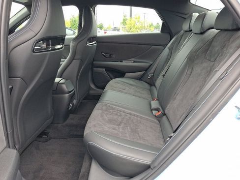 Used 2025 Hyundai Elantra N FWD image 11
